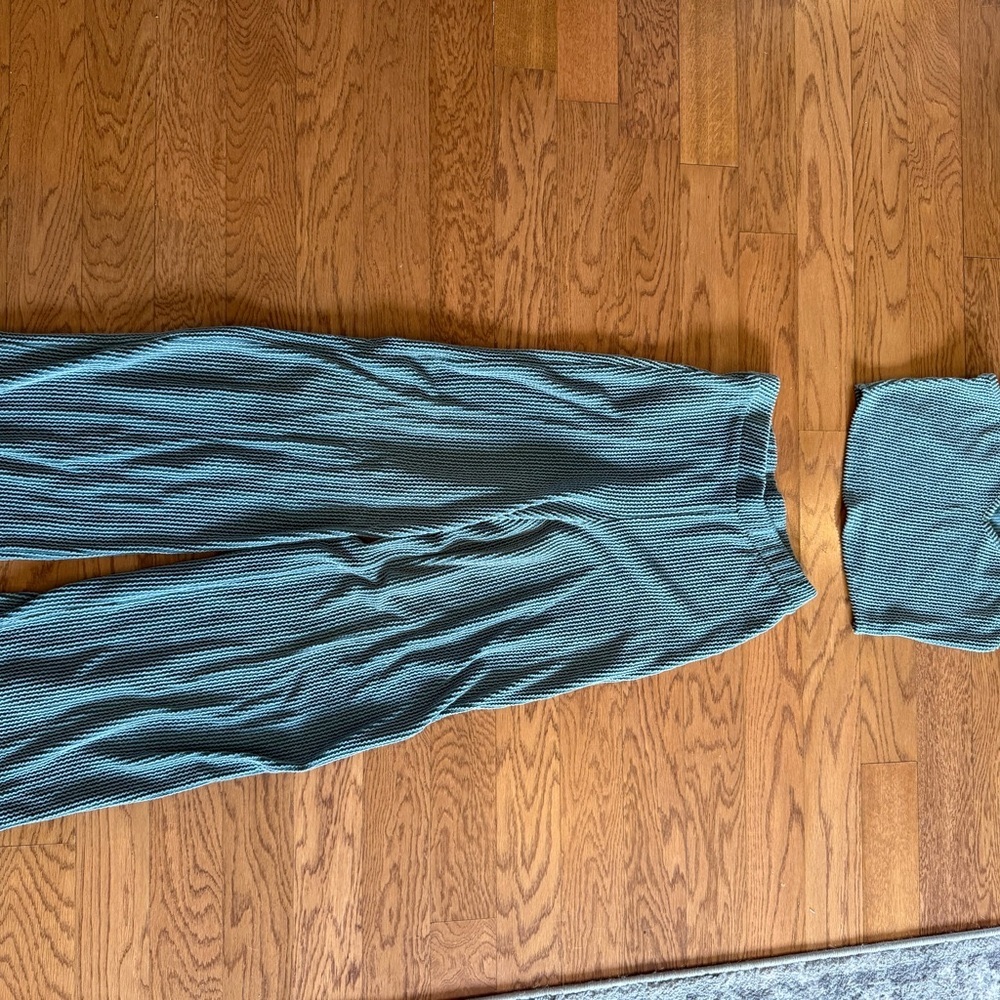 Green Ribbed Two-Piece Set